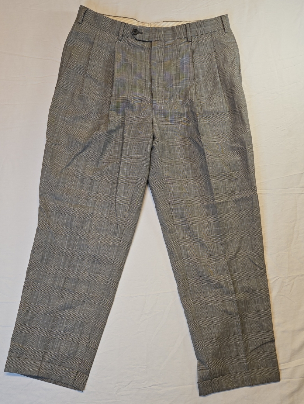 Ermenegildo Zegna Gray Plaid Straight Leg Cloth Dress Pants